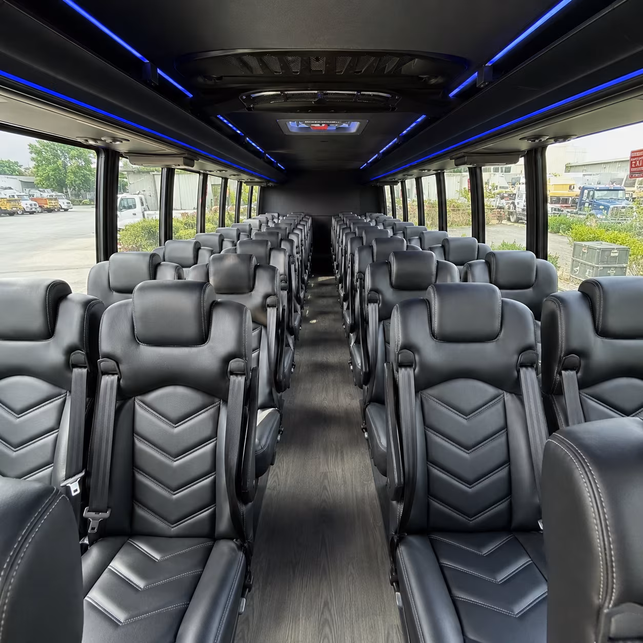 book a bus for your next airport transfer 2