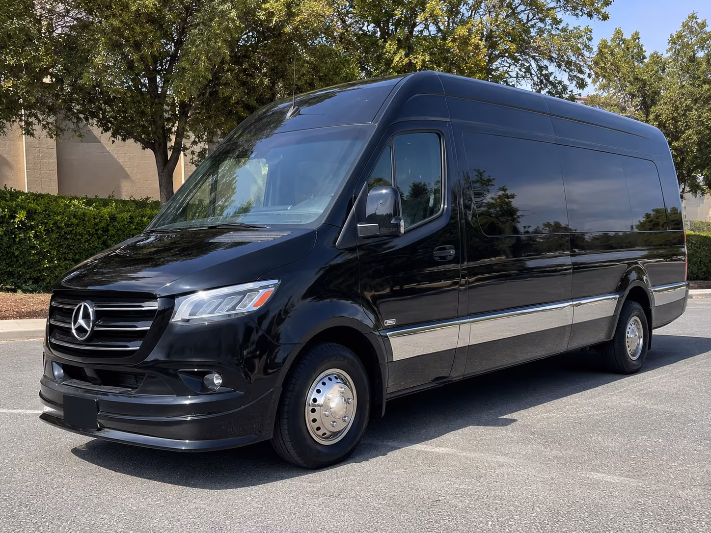 book a bus for your next prom 2