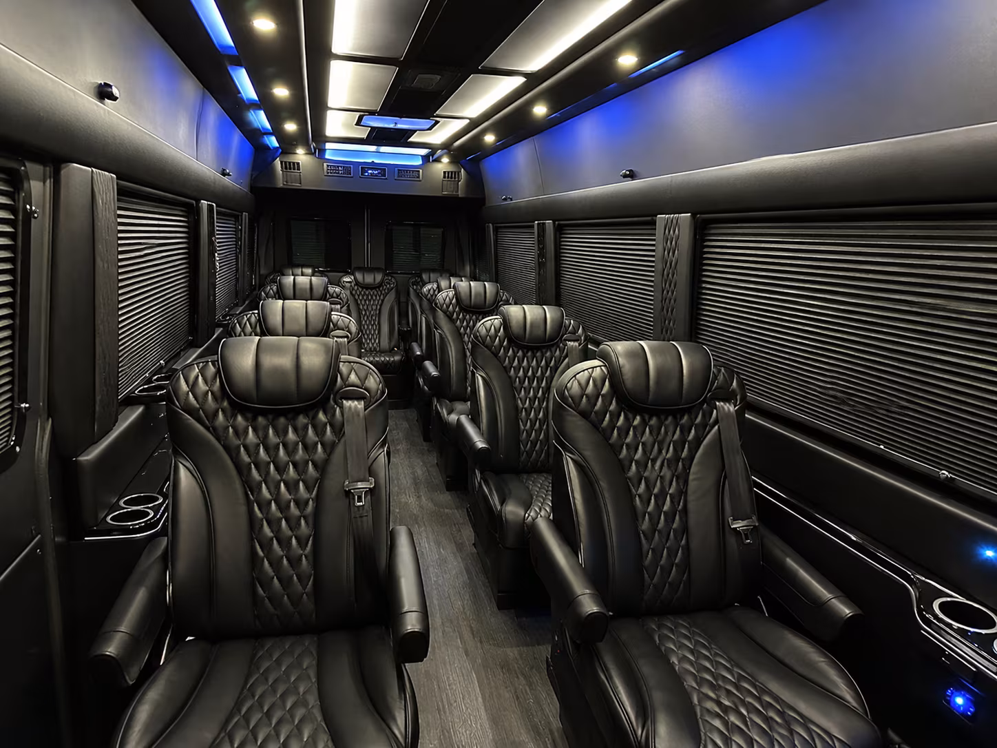 book a bus for your next wine tour 1