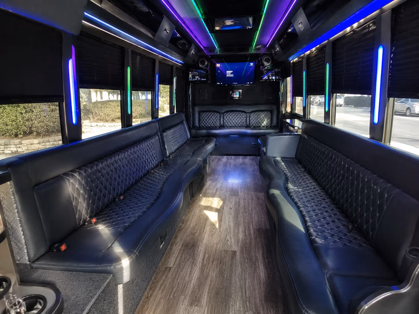santa clara 15 passenger party bus interior