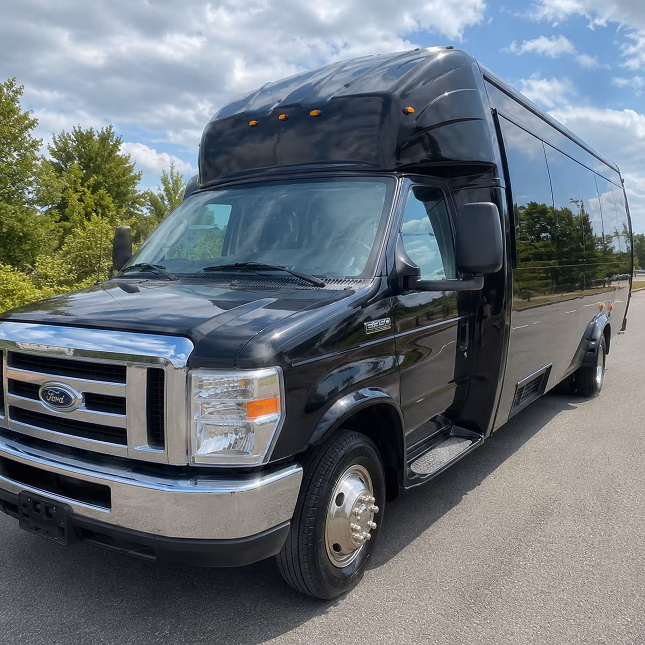 santa clara new years eve party bus rental